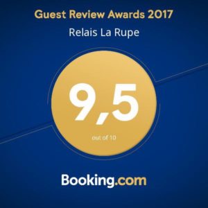 Booking Reviews Award 2017